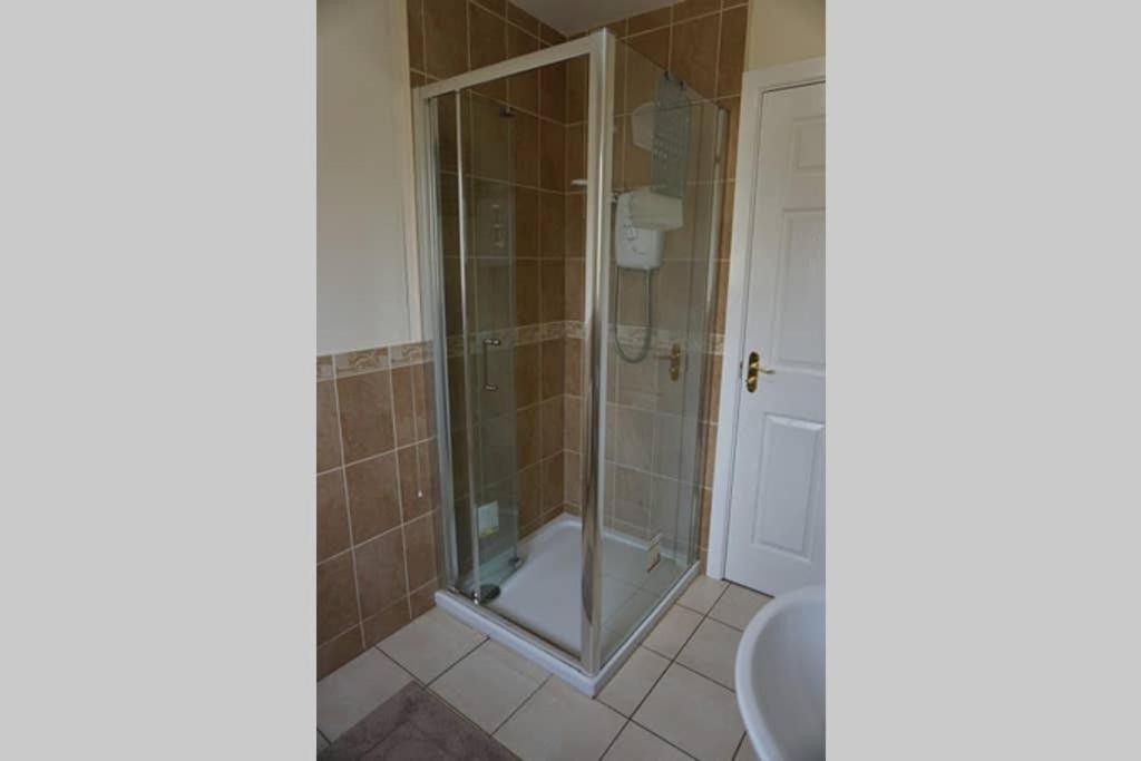 Pats Place Apartment Donegal Town Exterior photo
